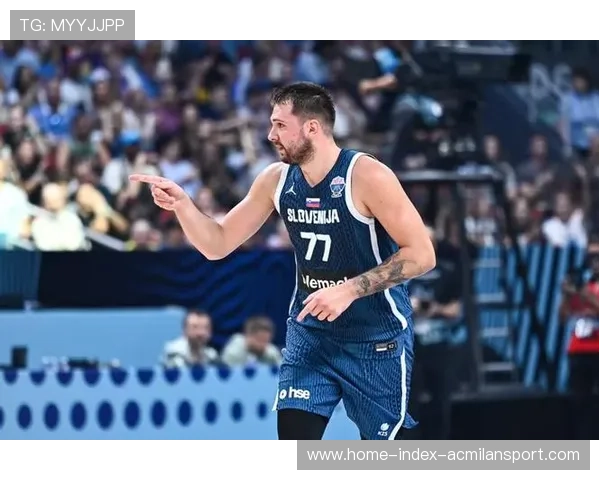 东契奇与球队化学反应增强,季后赛前景乐观 东契奇与球队化学反应增强,季后赛前景乐观